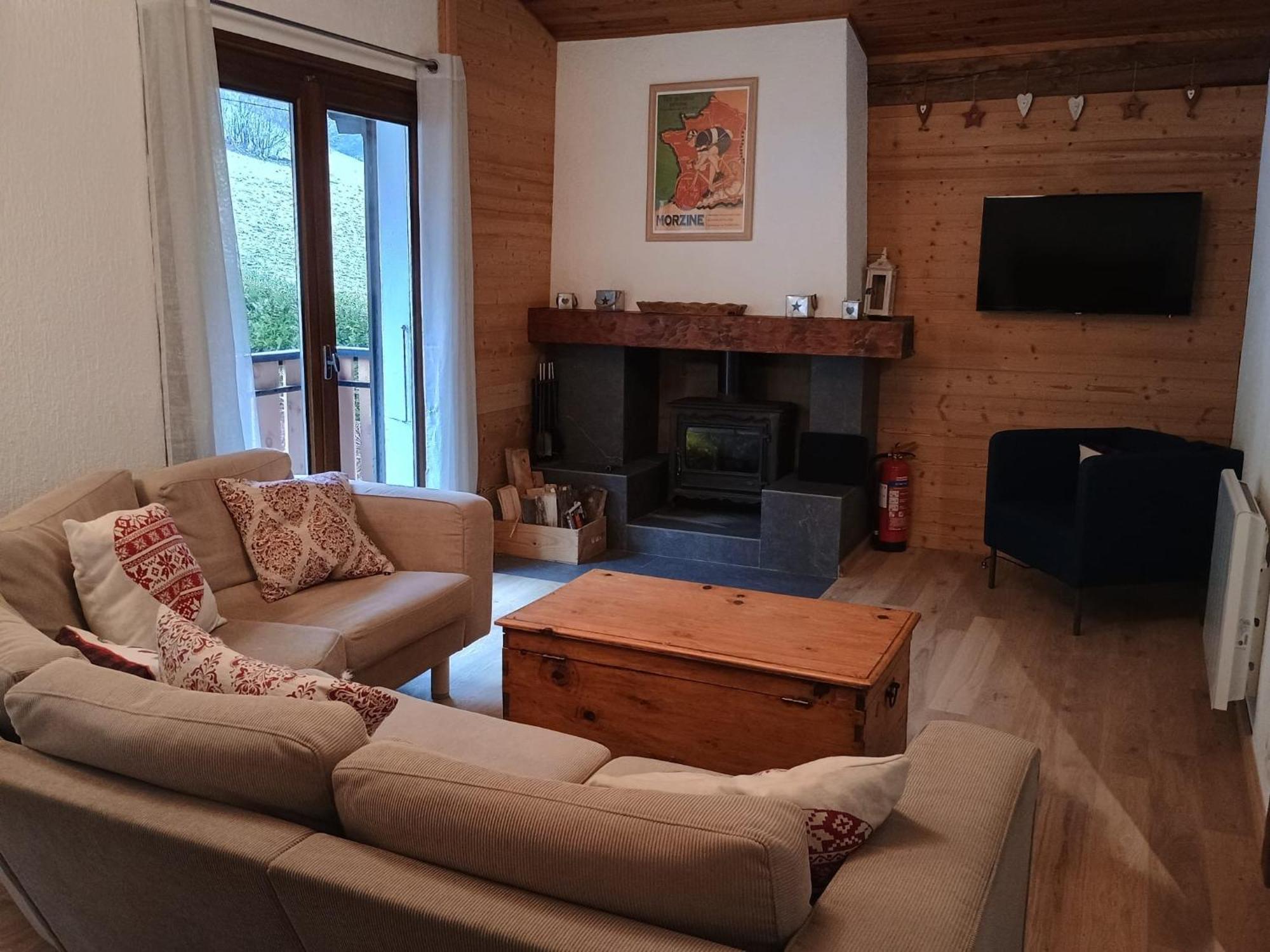 L Sapin, Sleeps 8 Apartment *